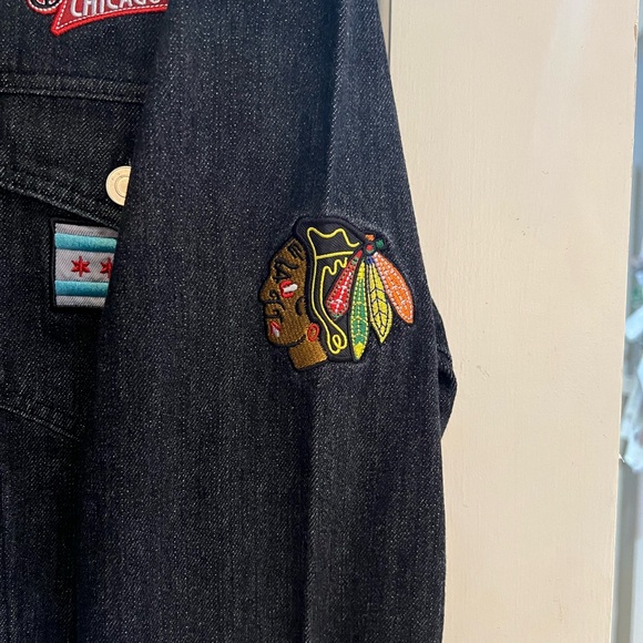 Women’s 2XL Chicago Blackhawks Jean Jacket Brand New with tags - Picture 5 of 6